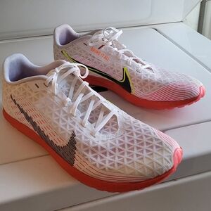 Nike zoom rival size 10.5
